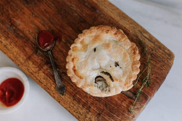 Chicken & Mushroom Pie - Large Family